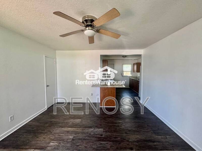 510 N 6th Ave E – photo 1