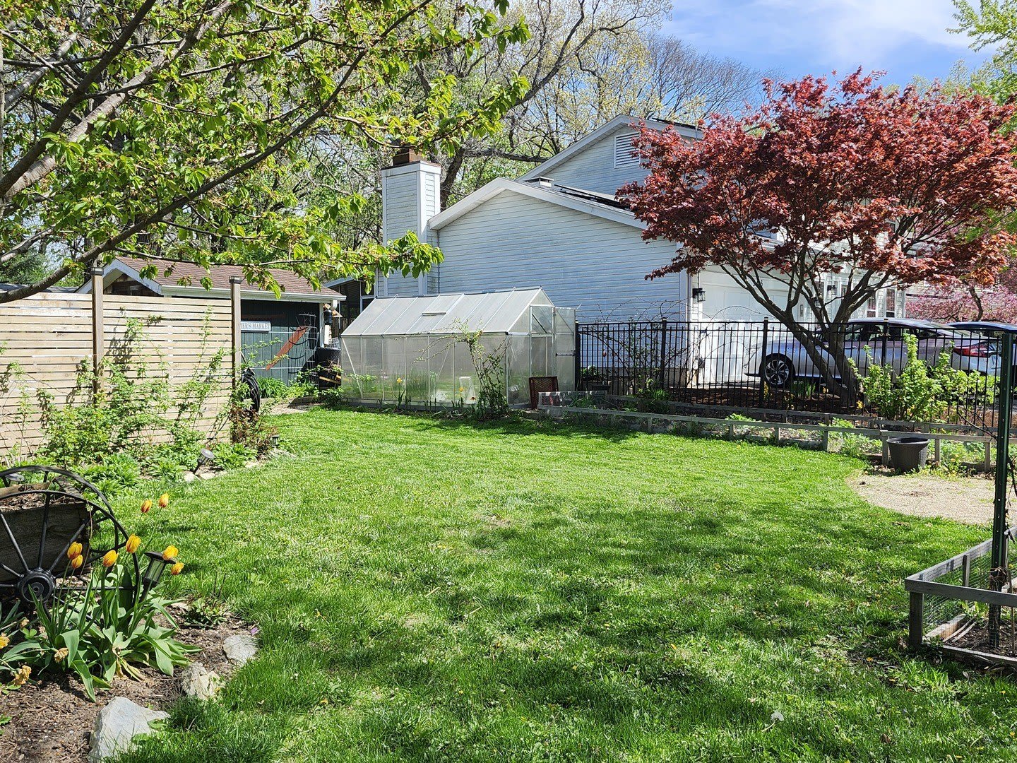 301 Oakbrook Court – photo 5