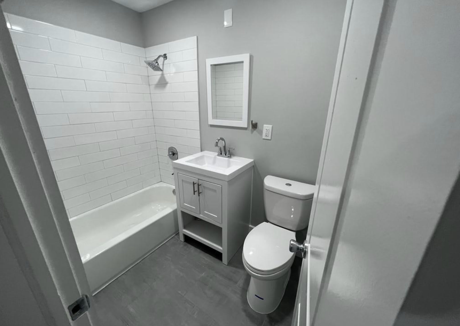 544 Beachway Ave – photo 5