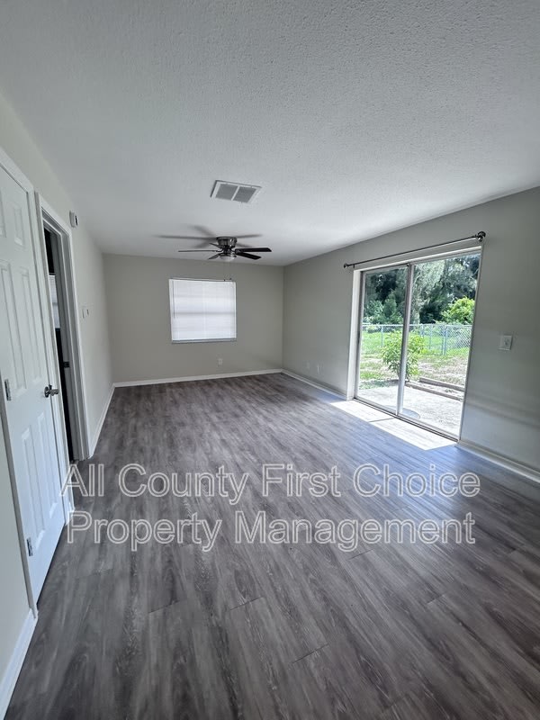 3071 Park Ln – photo 4