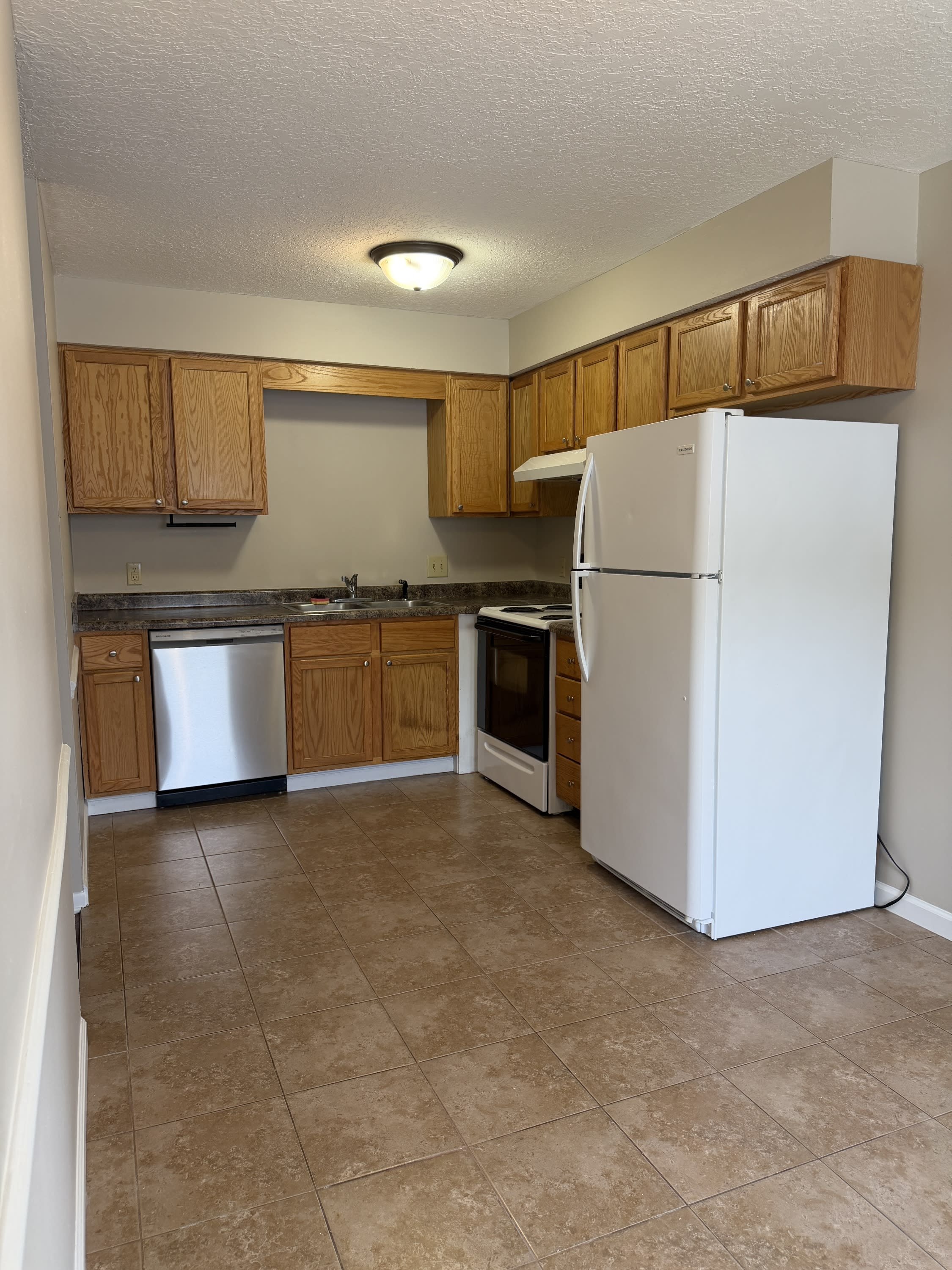 1319 Blanchard St – photo 5