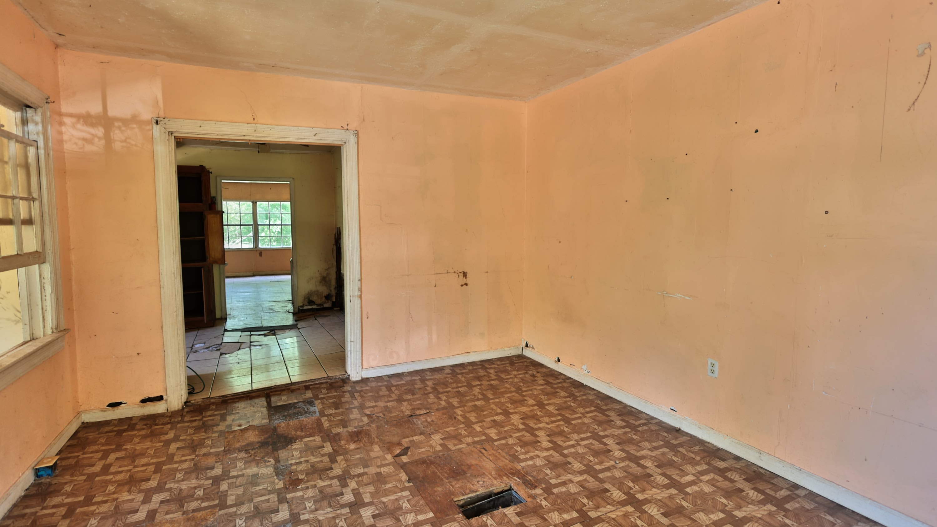 127 Barbara Ave – photo 3