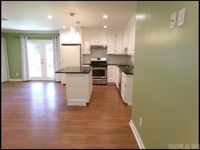 7910 Burnelle Drive – photo 3