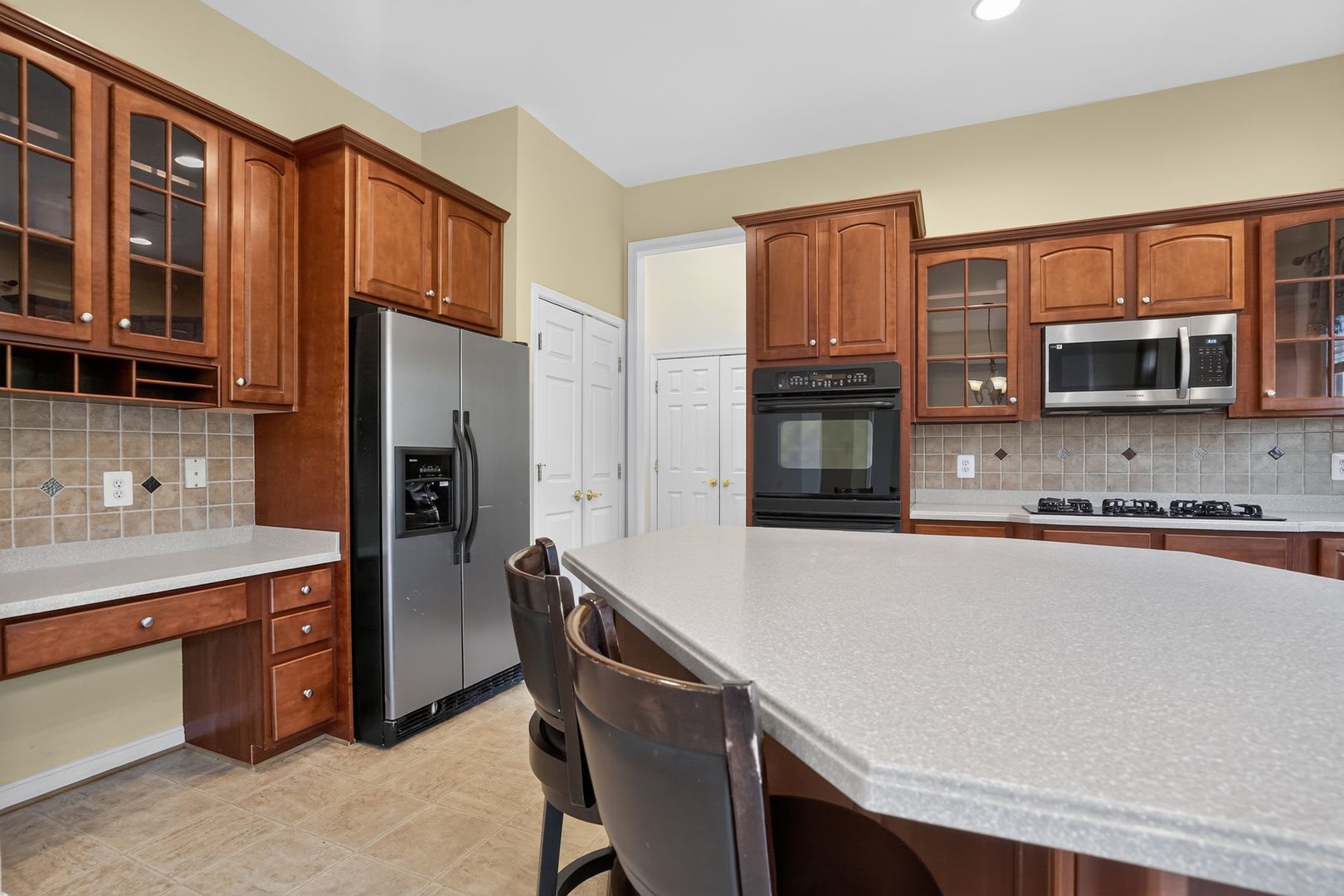 Luxurious 4 Bedroom 4.5 Bathroom SFH in Ashburn! – photo 3