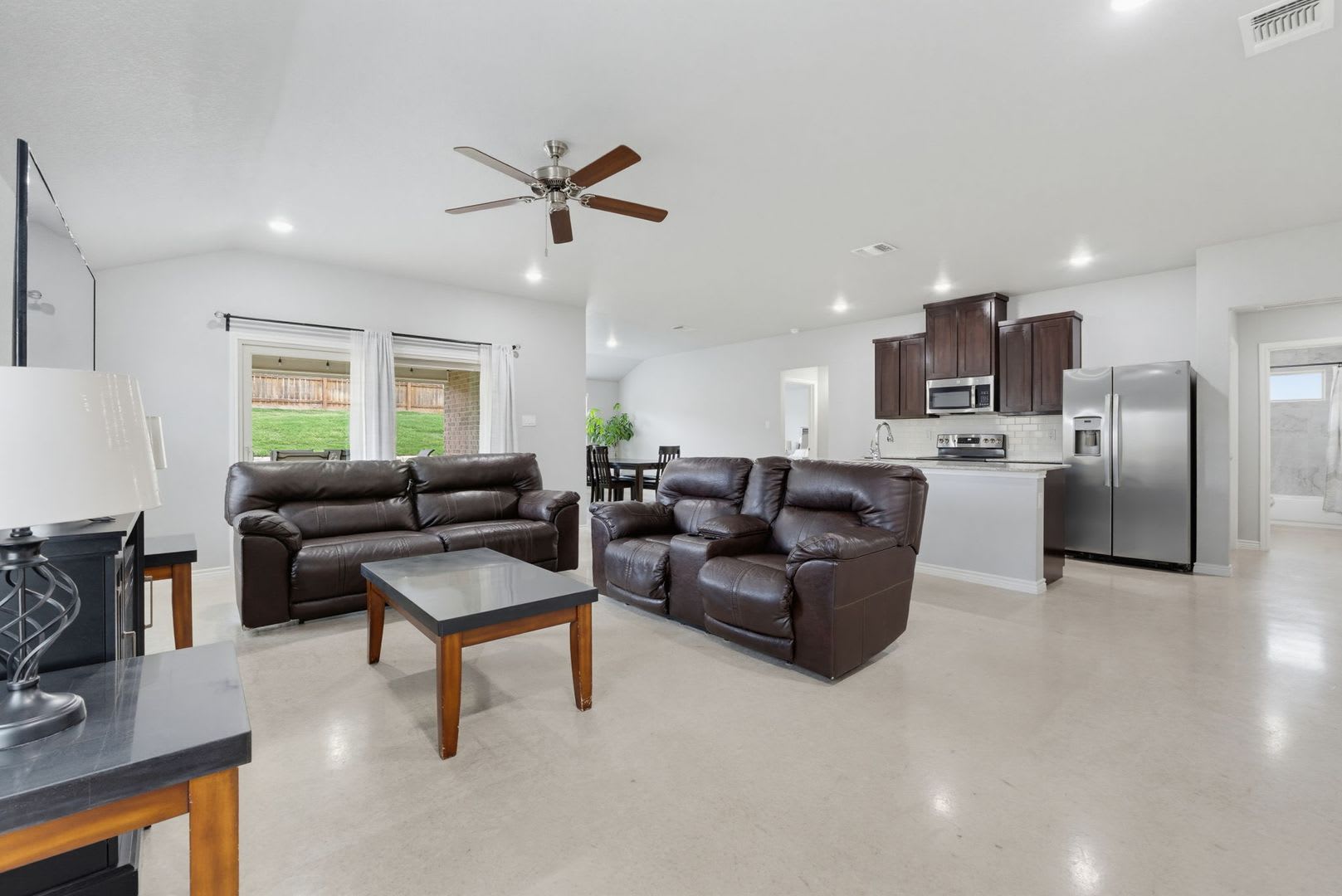1645 Dryden Ave – photo 2