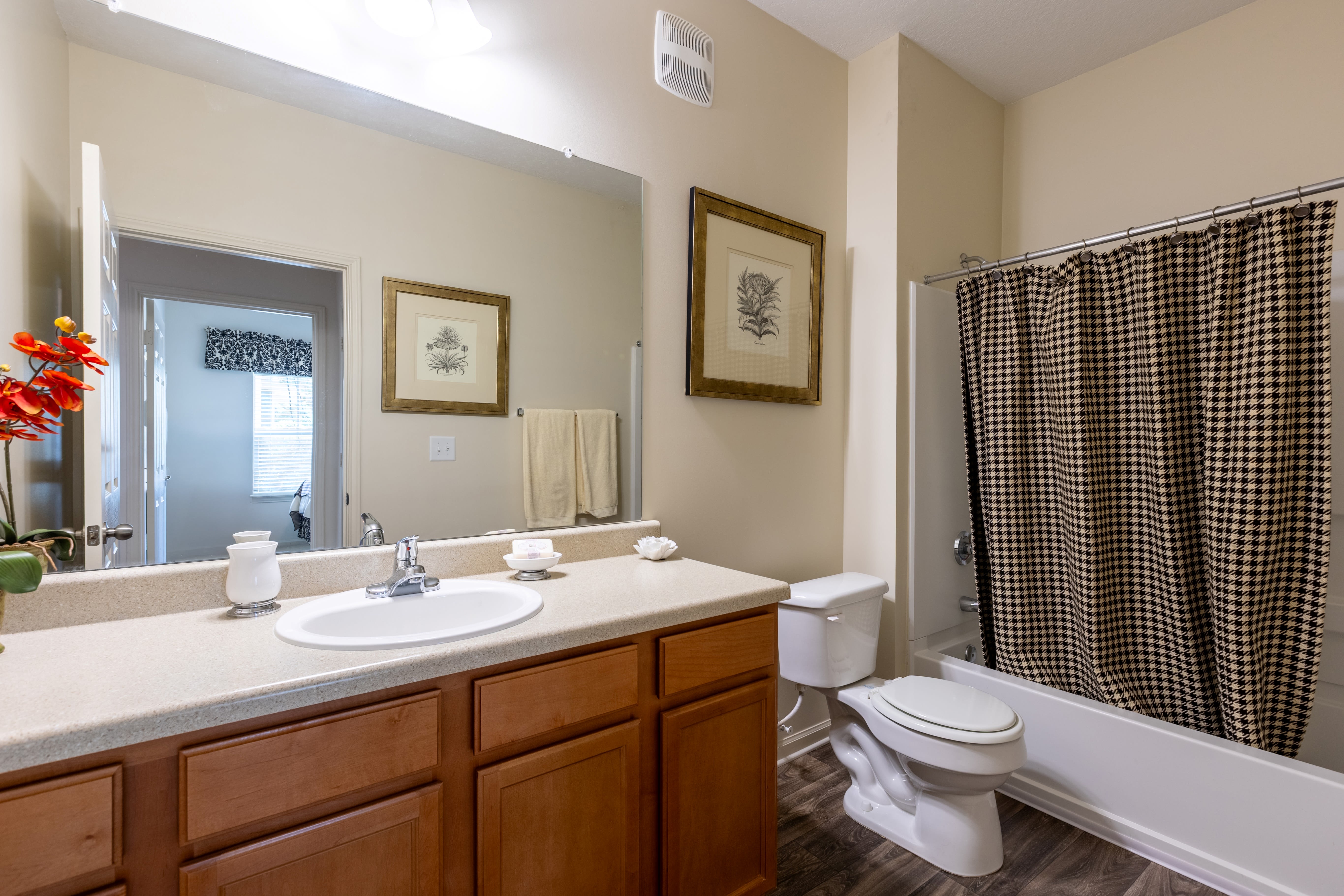 Market Street Station Apartments – photo 5