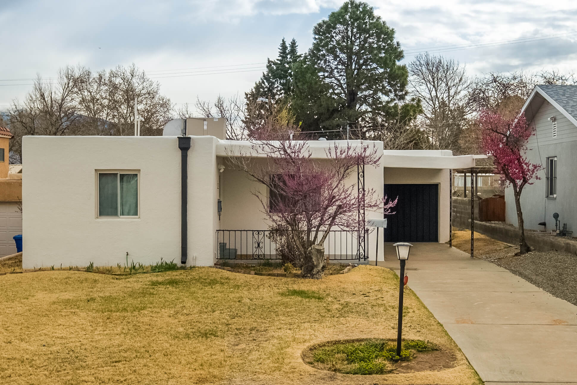 720 Carlisle BLVD SE – photo 1