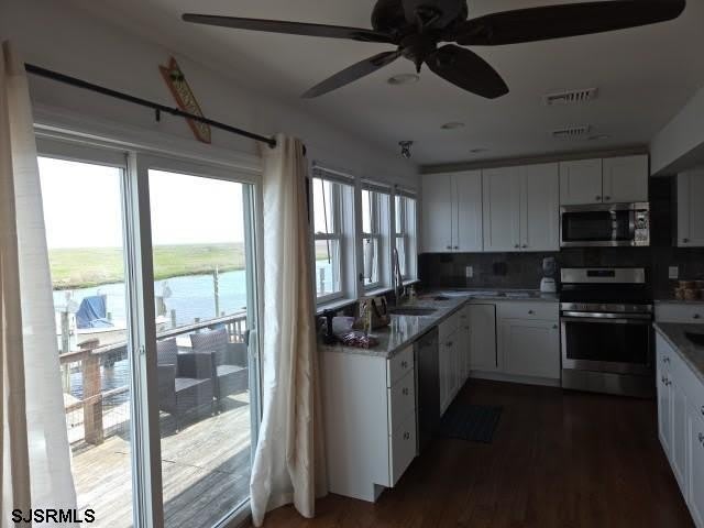 330 Dock Road – photo 5