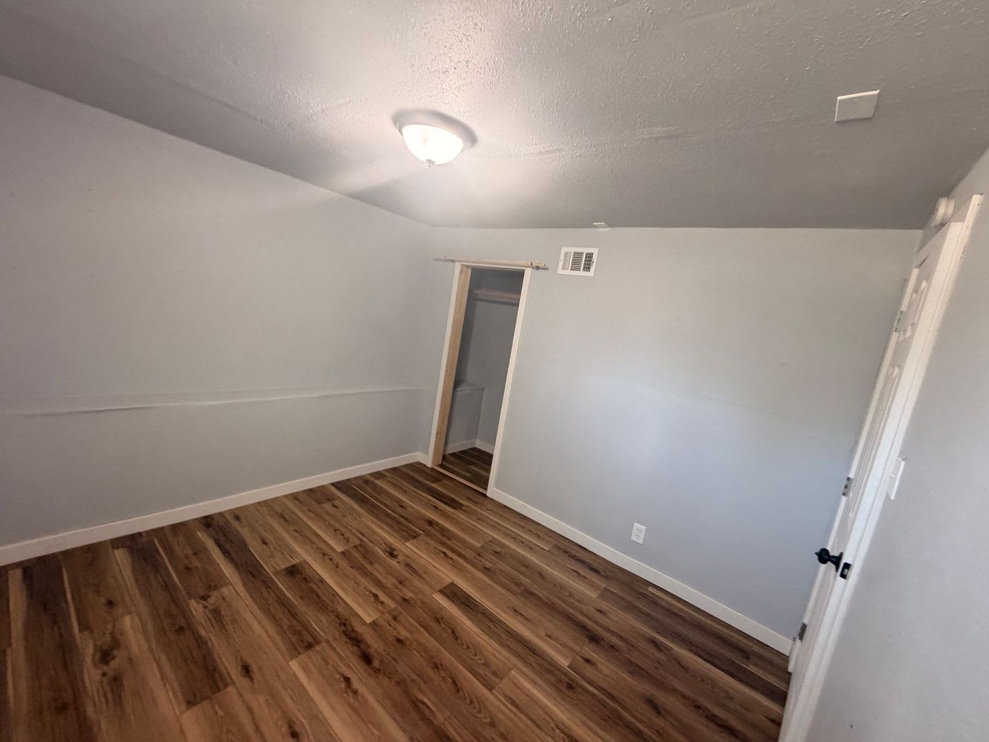 1335 Crescent Ave – photo 2