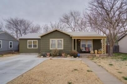 3208 33rd Street – photo 2
