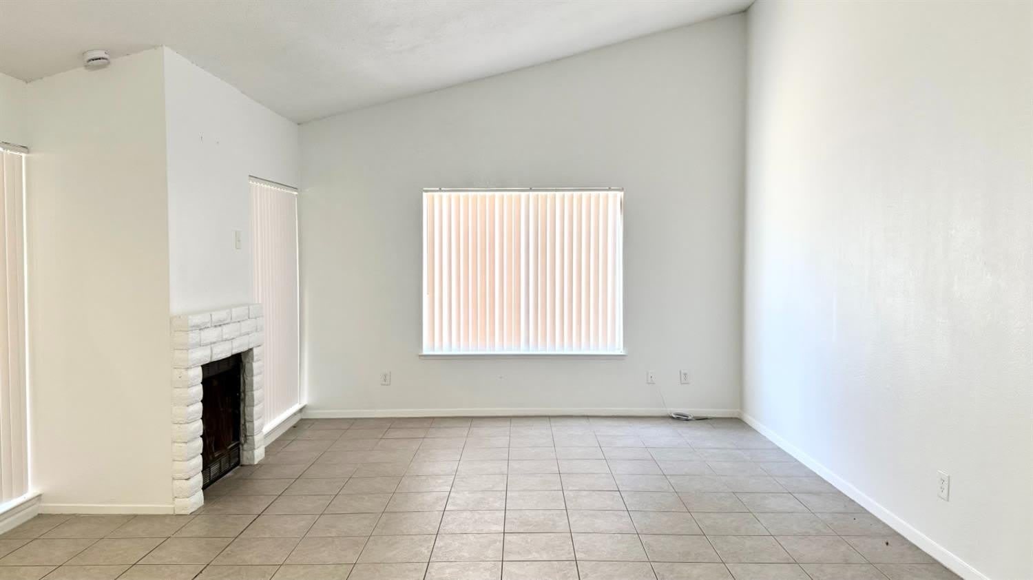 665 S Coalinga Street – photo 2