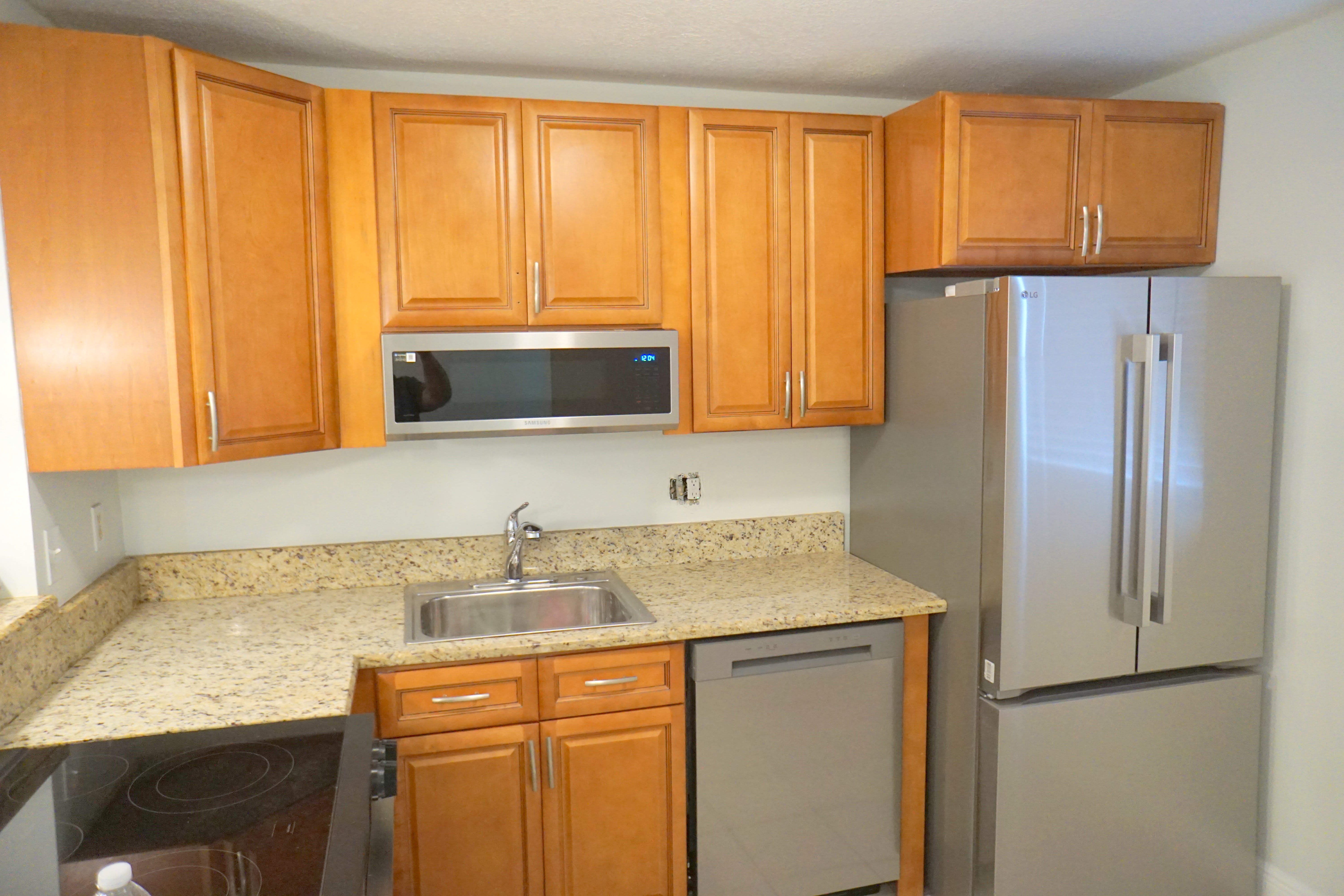 1891 Sw 81st Ave – photo 2