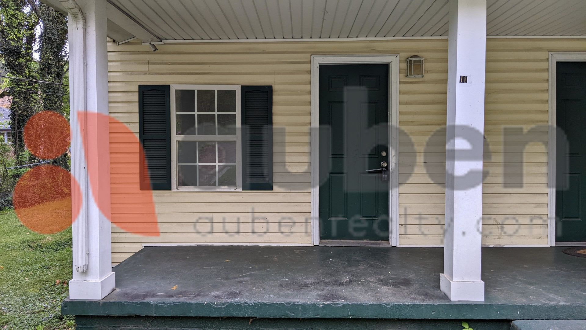 Recently Updated Home! Pet Friendly! – photo 3