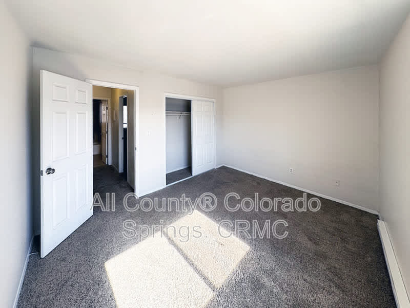 2232 North Weber Street – photo 3