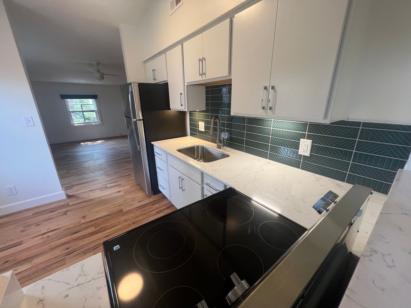 1329 Main St – photo 3