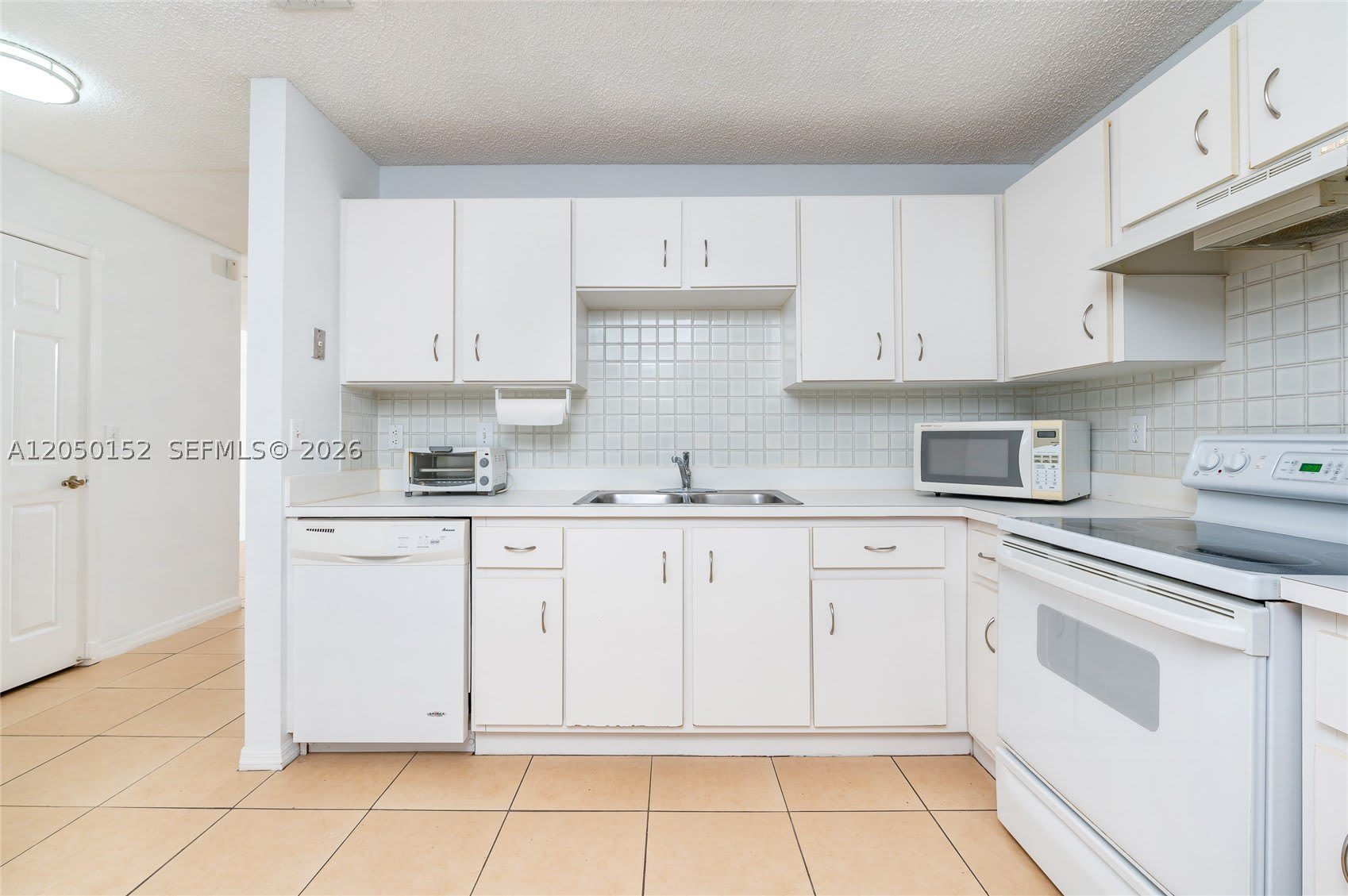 3877 NW 122nd Ter – photo 5