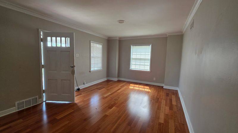 2542 N Edwin Cir – photo 4