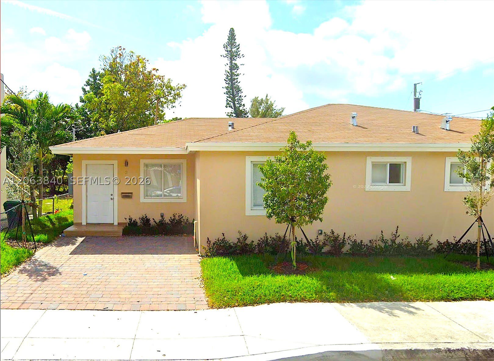 4643 NW 15th Ct – photo 2