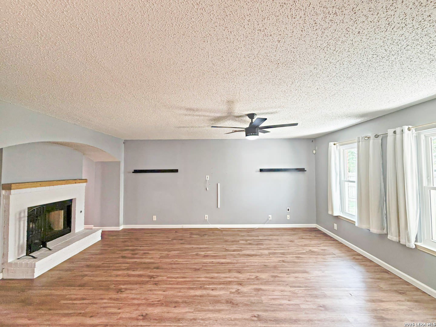 1302 Whitegate – photo 5