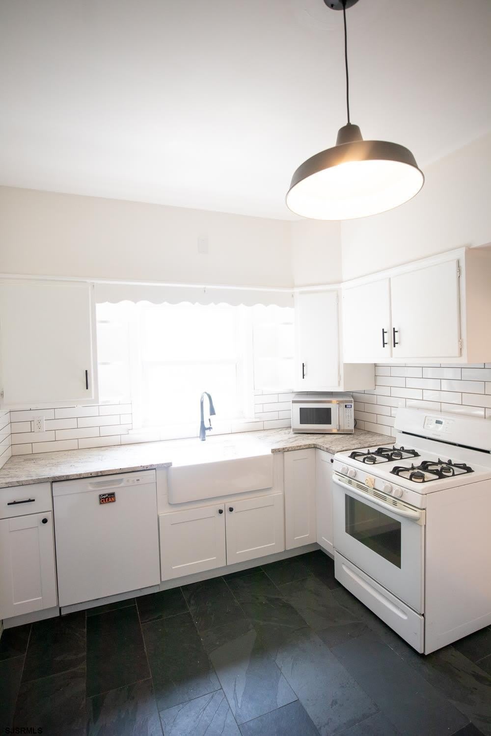 314 Buffalo Ave – photo 2