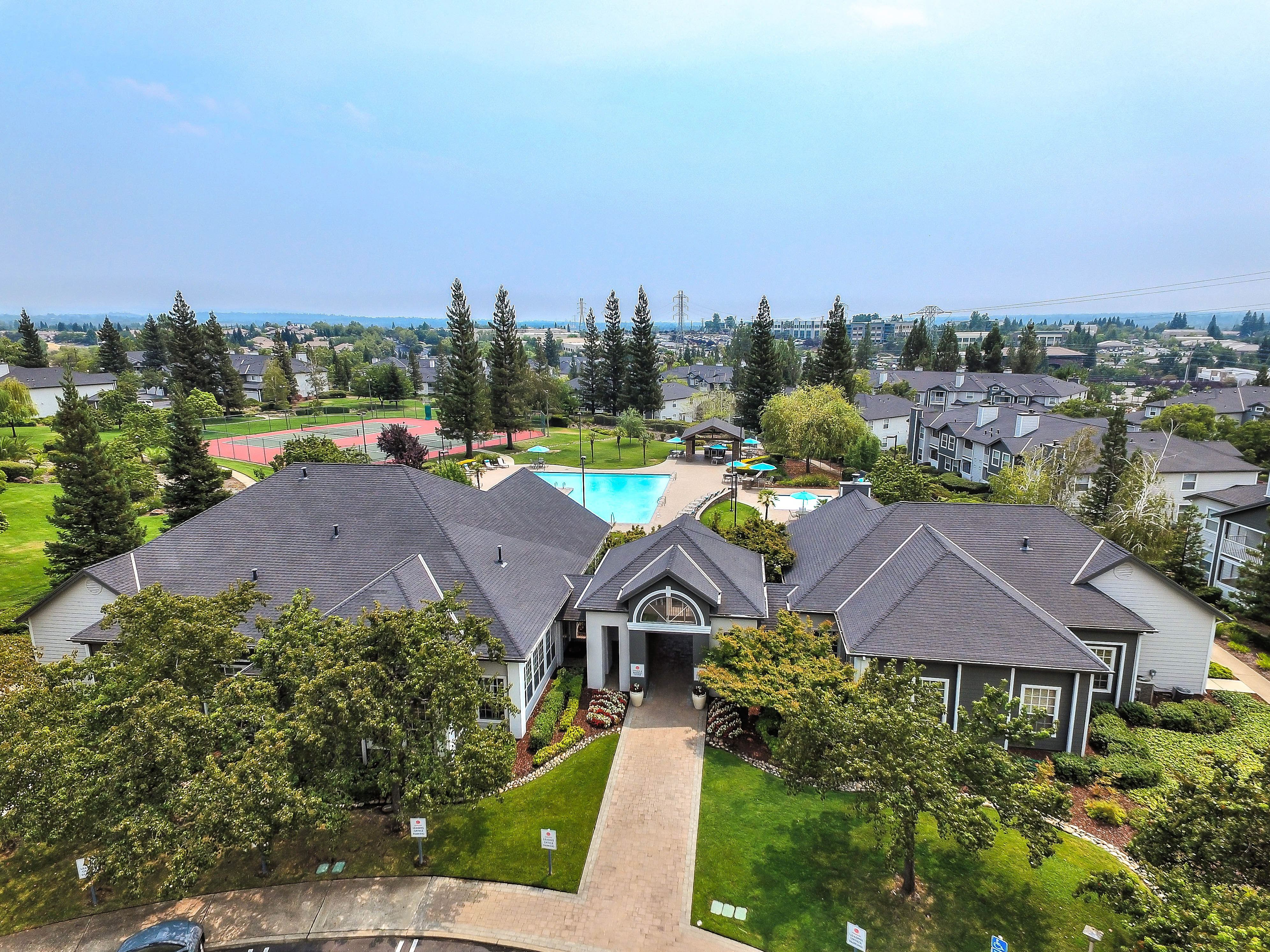 Rosemeade Apartment Homes – photo 3