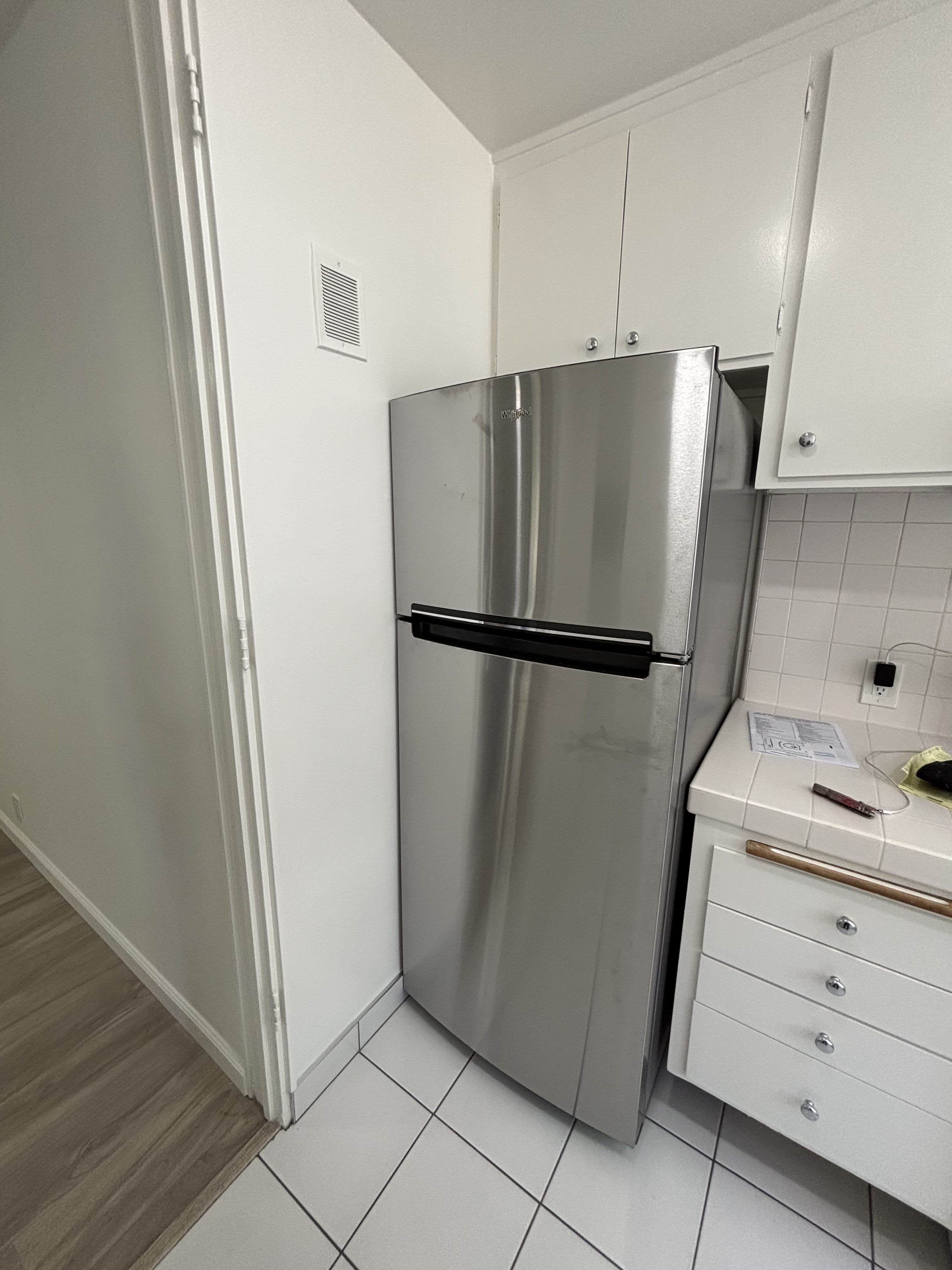 533 S Hudson Ave – photo 3