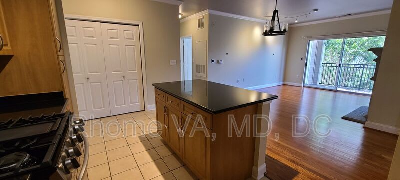 12937 Centre Park Cir – photo 5