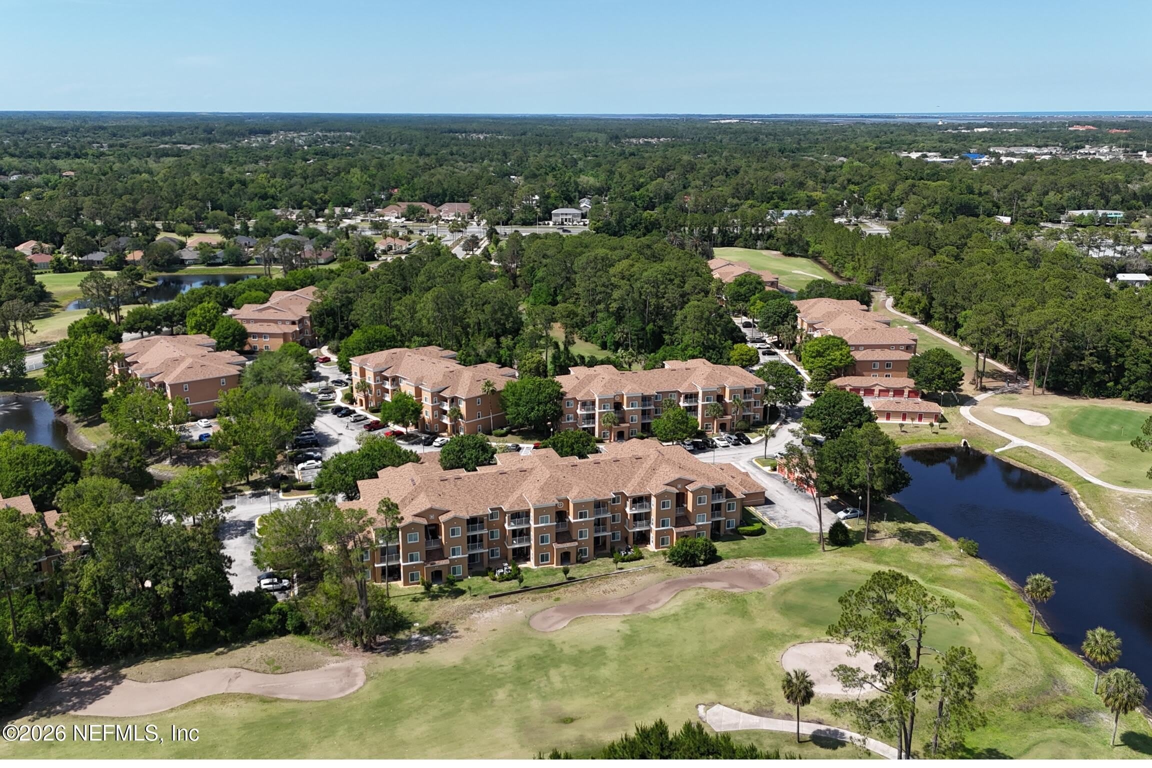 610 FAIRWAY Drive – photo 4