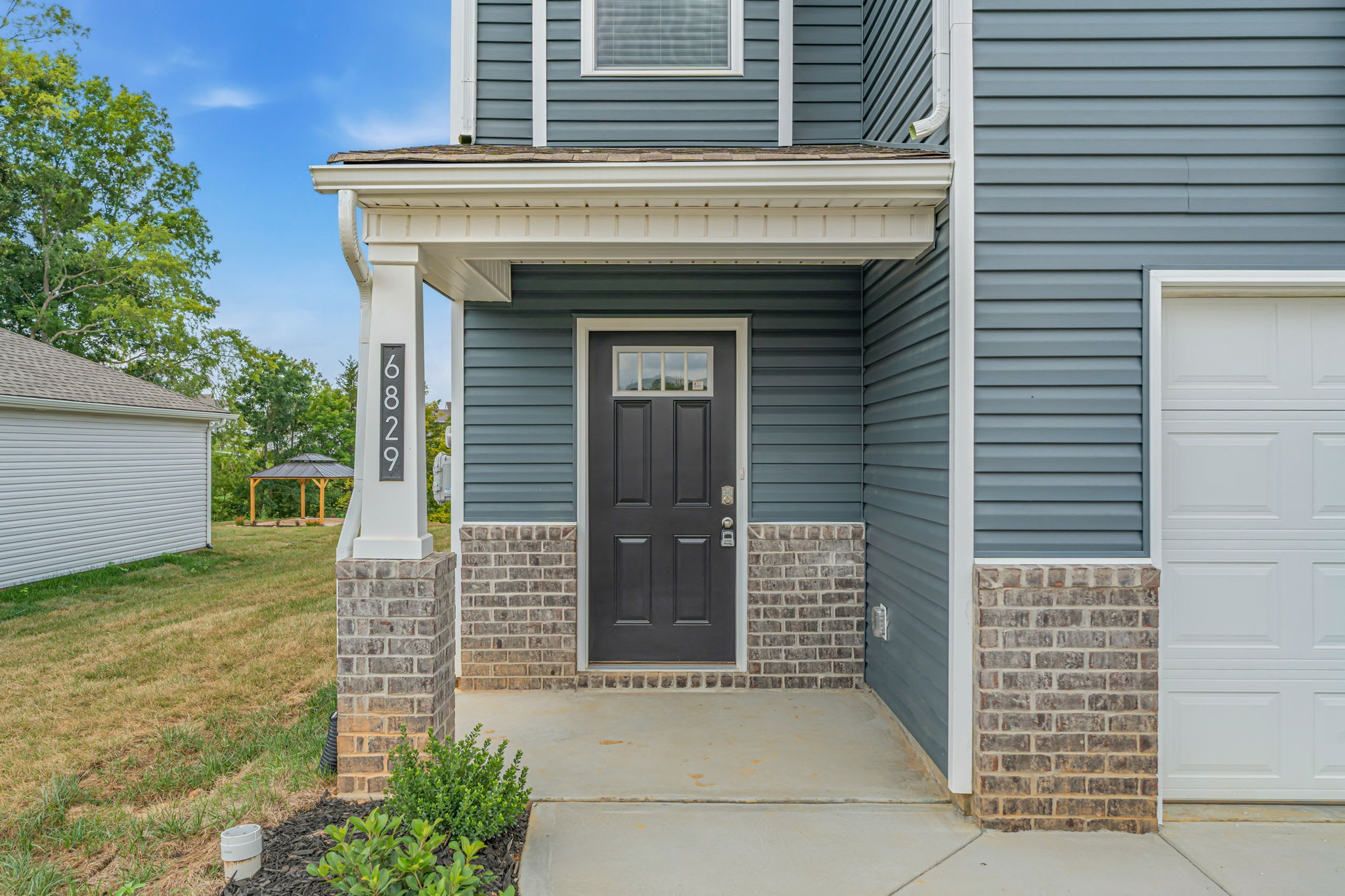 6829 Prospect Hill Lane – photo 4