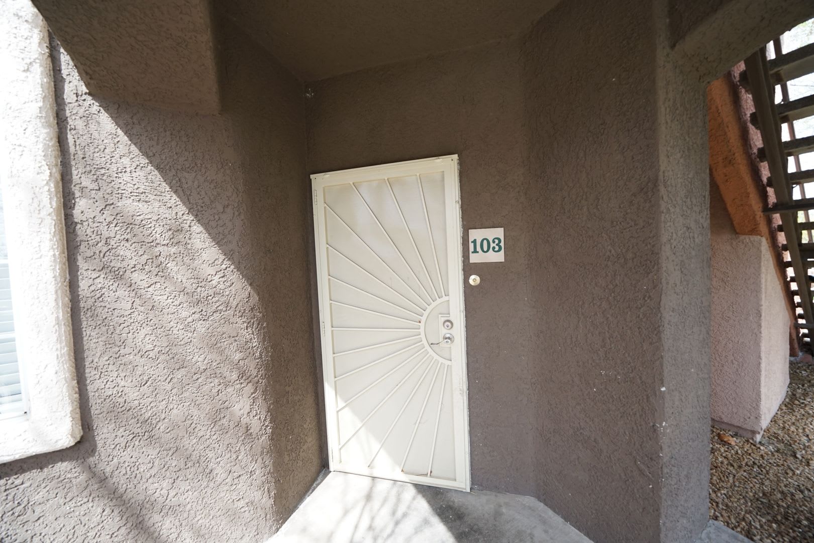 SHOWINGS AVAILABLE NOW – photo 3