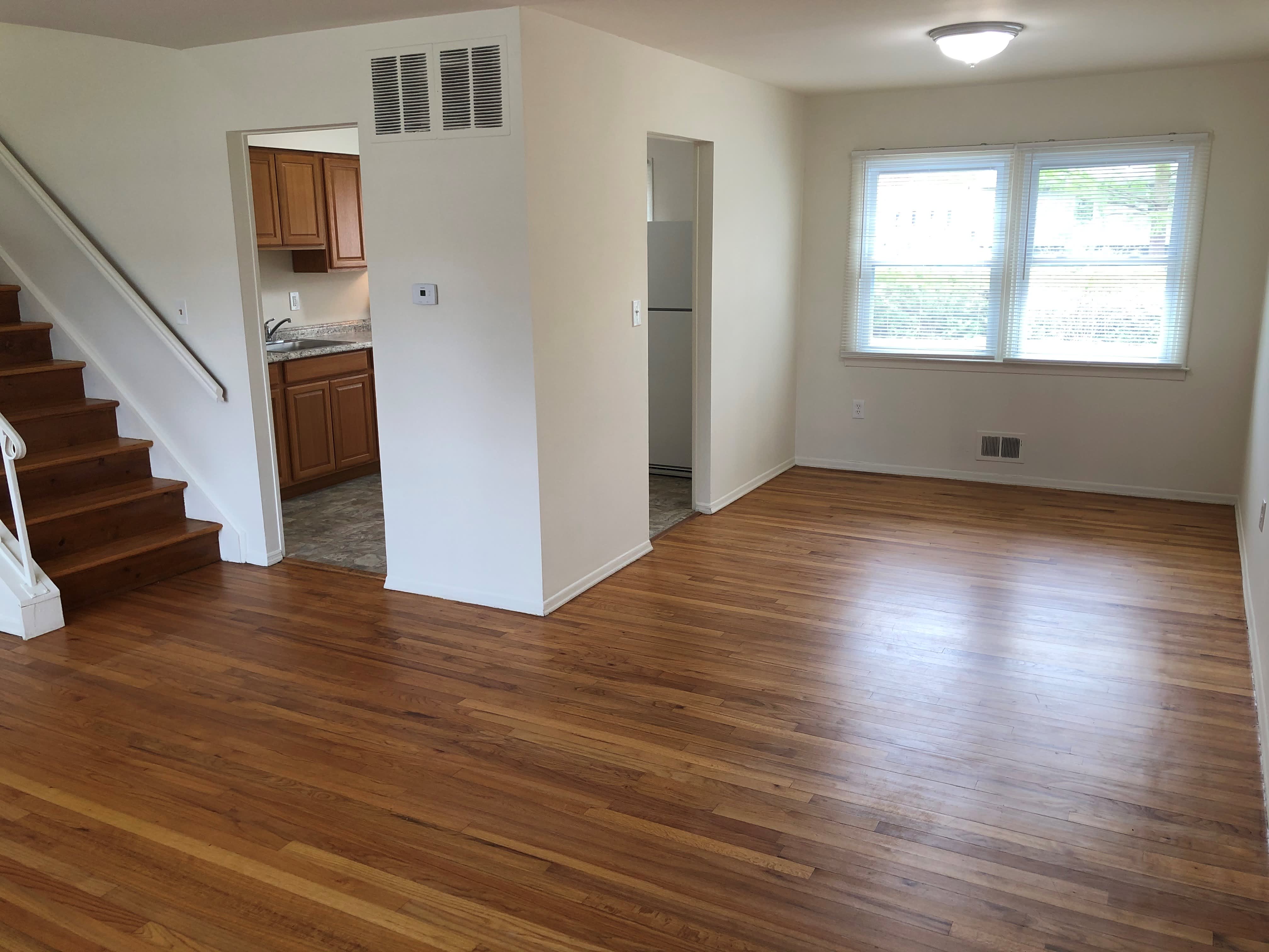 54 Woodland Rd – photo 4