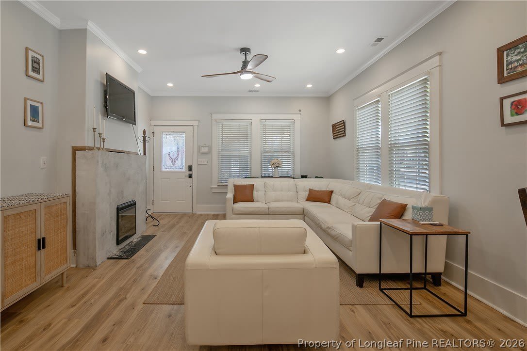1208 Goodview Avenue – photo 4