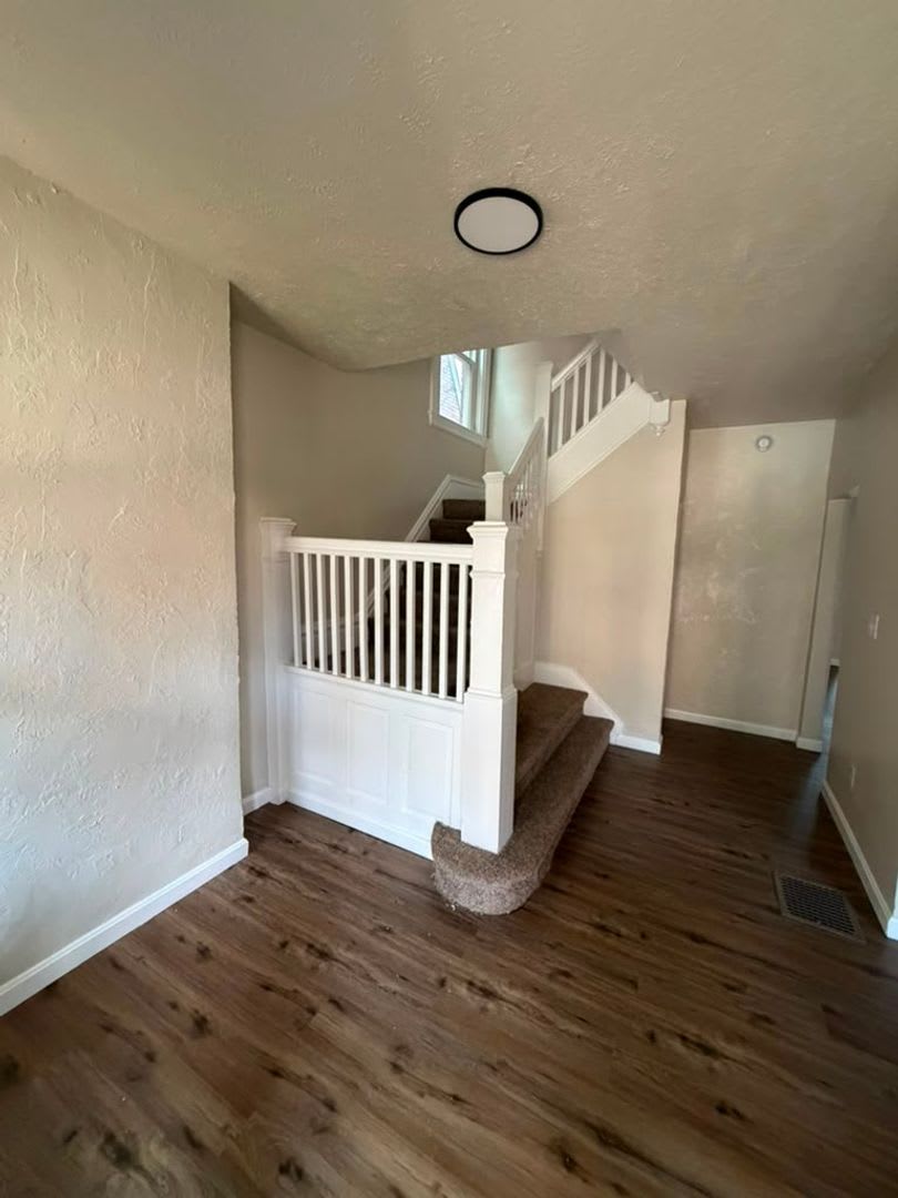 Spacious 4BR Home in Pittsburgh, Section 8 Considered!! – photo 5