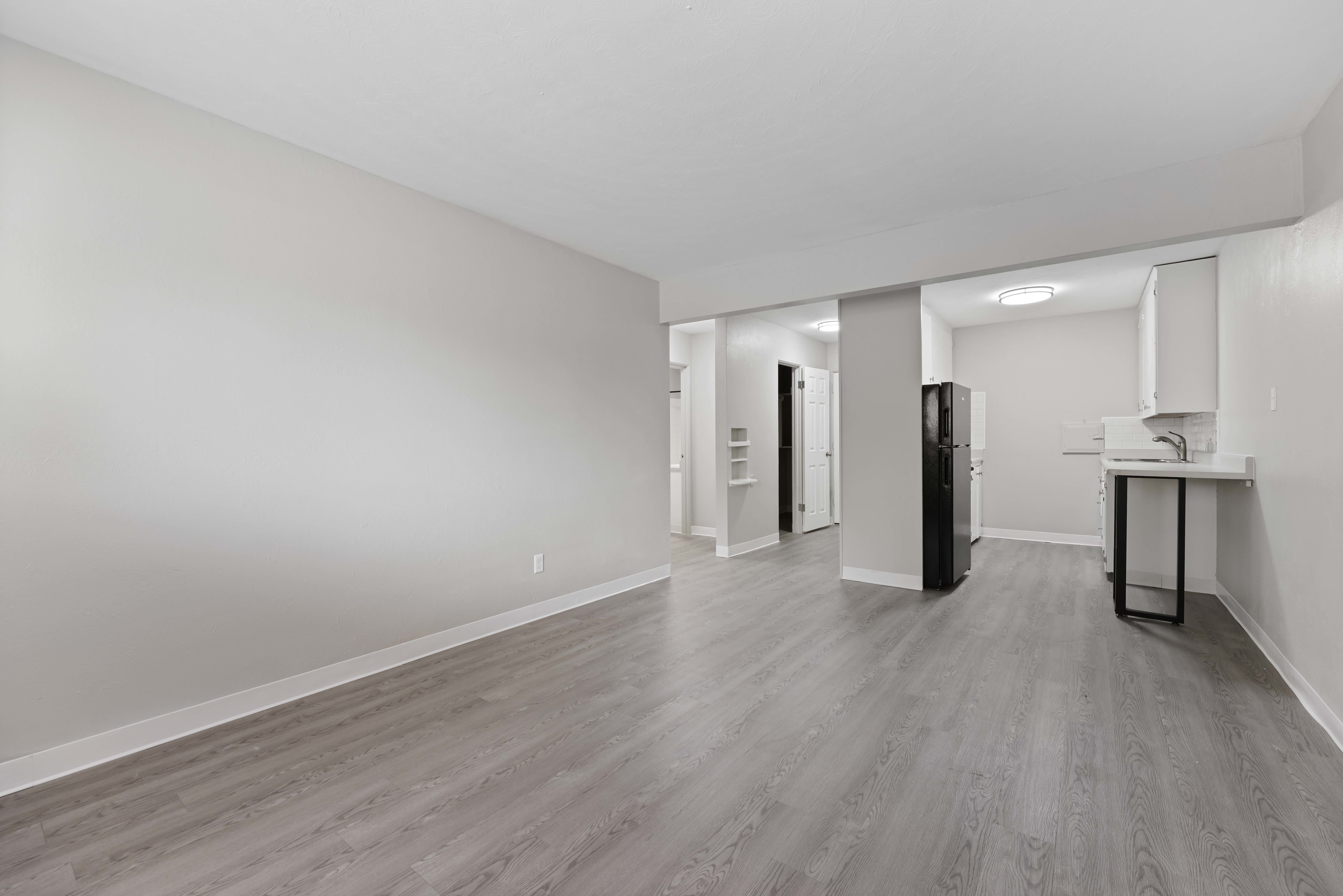 Nevada Villa Apartments – photo 2