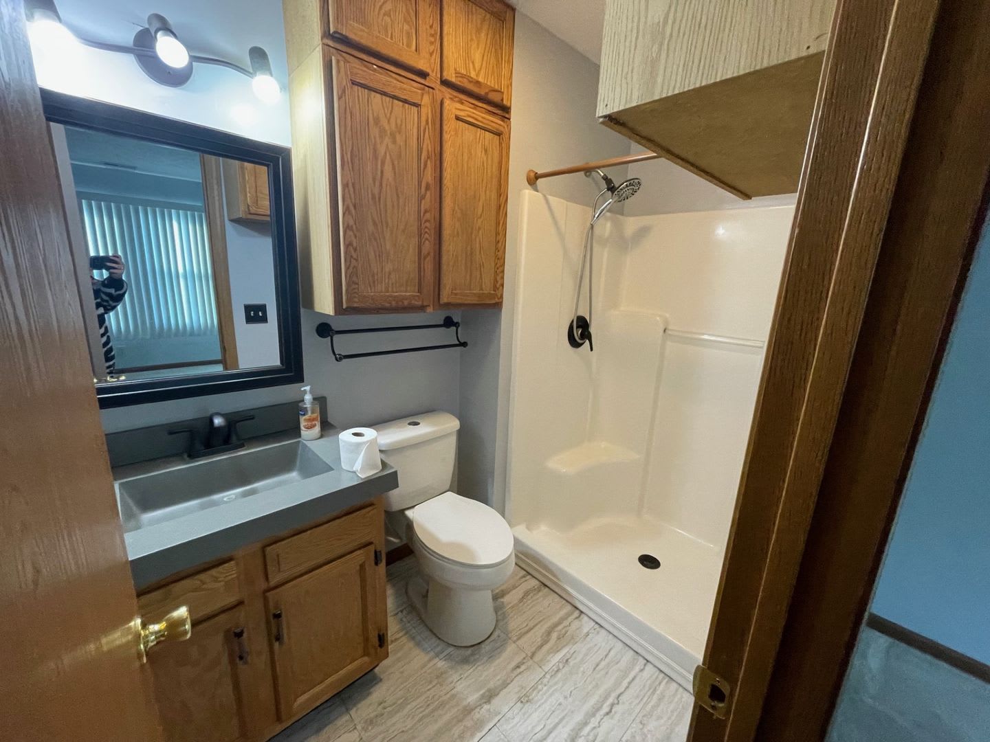 3 Bedroom House W/ Updates! – photo 4
