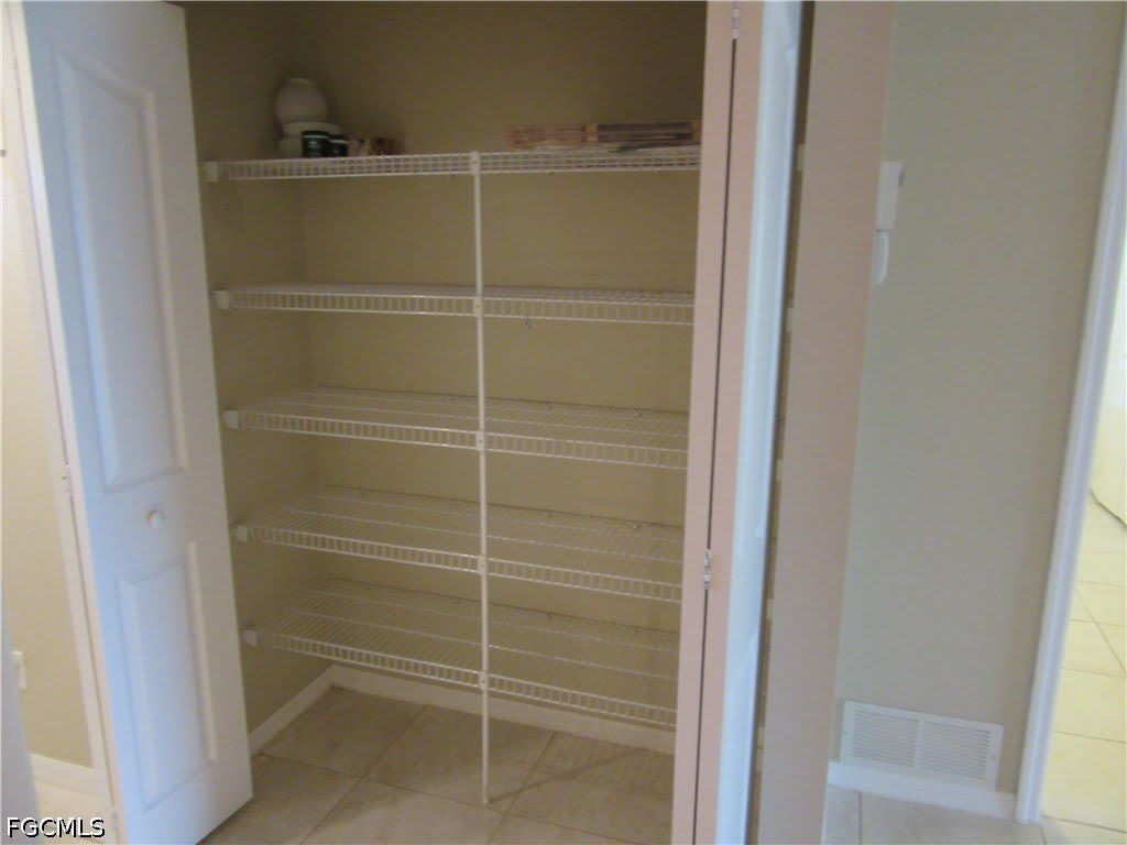271 SW 4th Street – photo 3