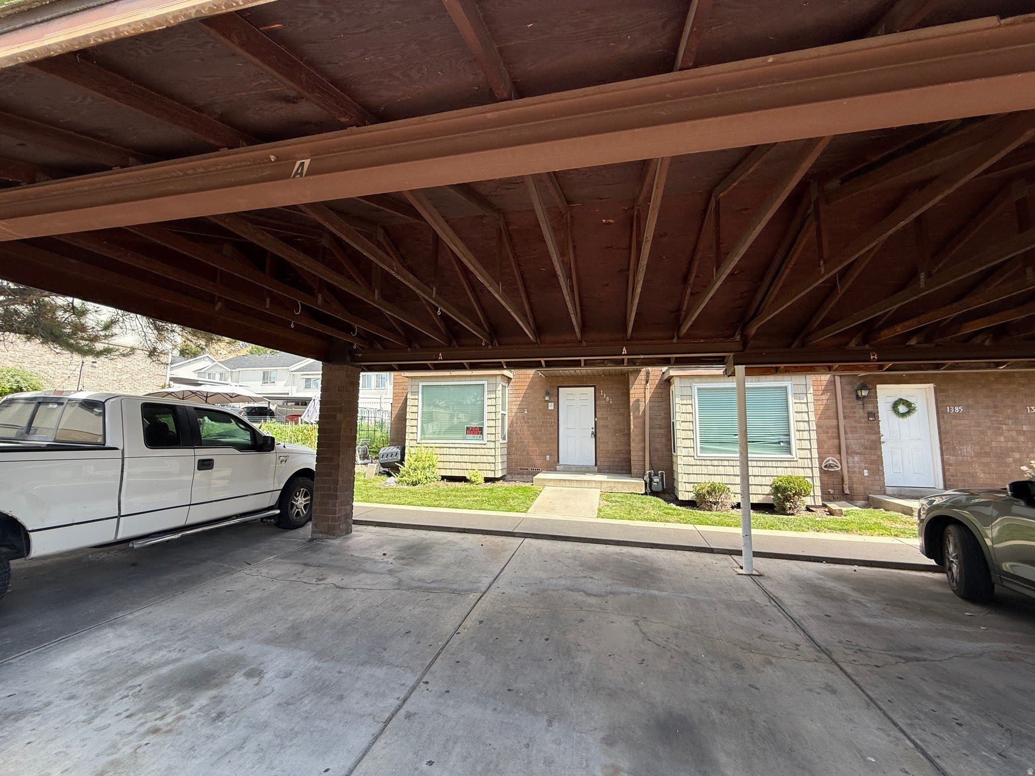 1381 S 1420 E – photo 4