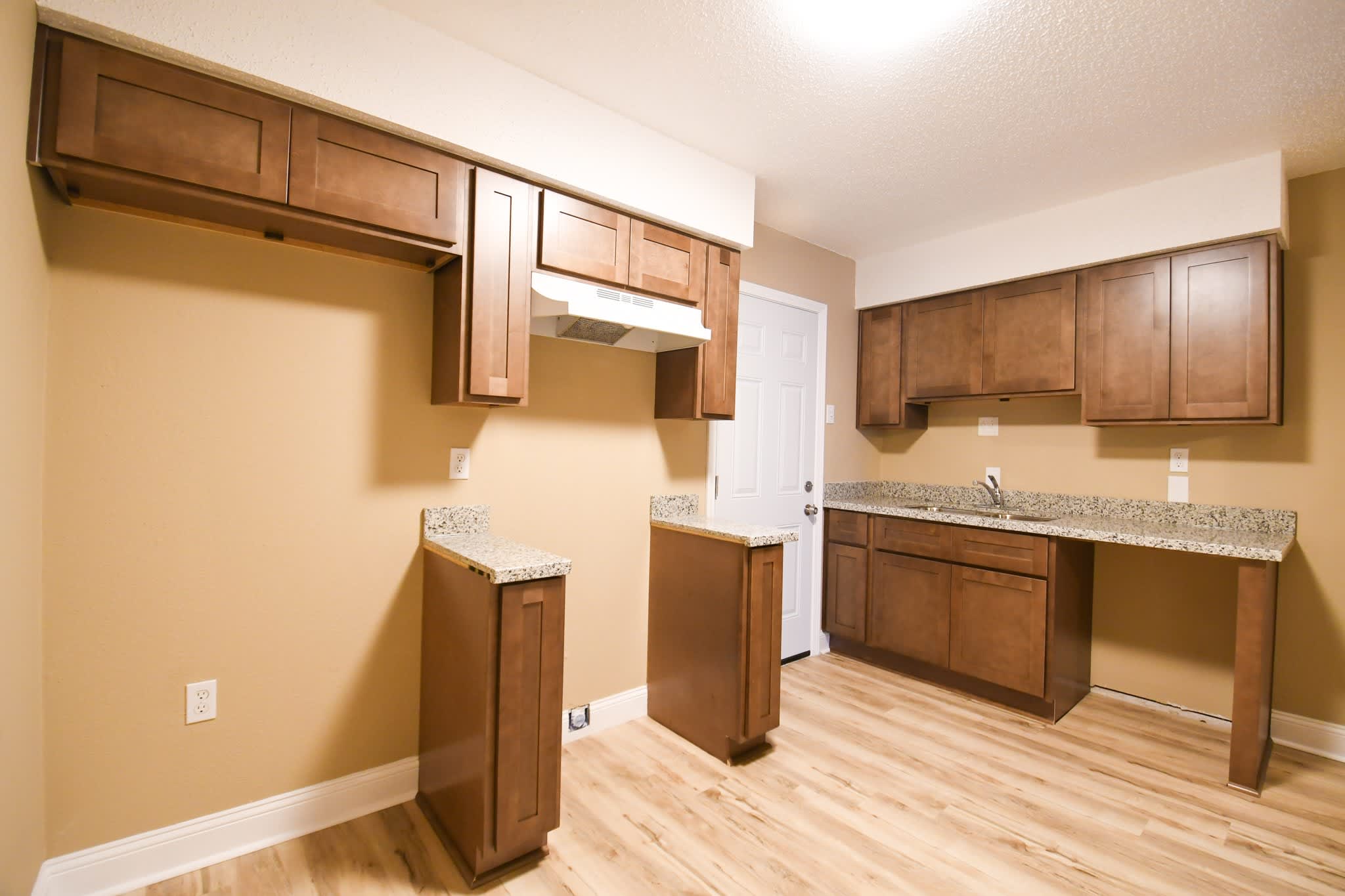 231 Belle Terre Boulevard #C – photo 3