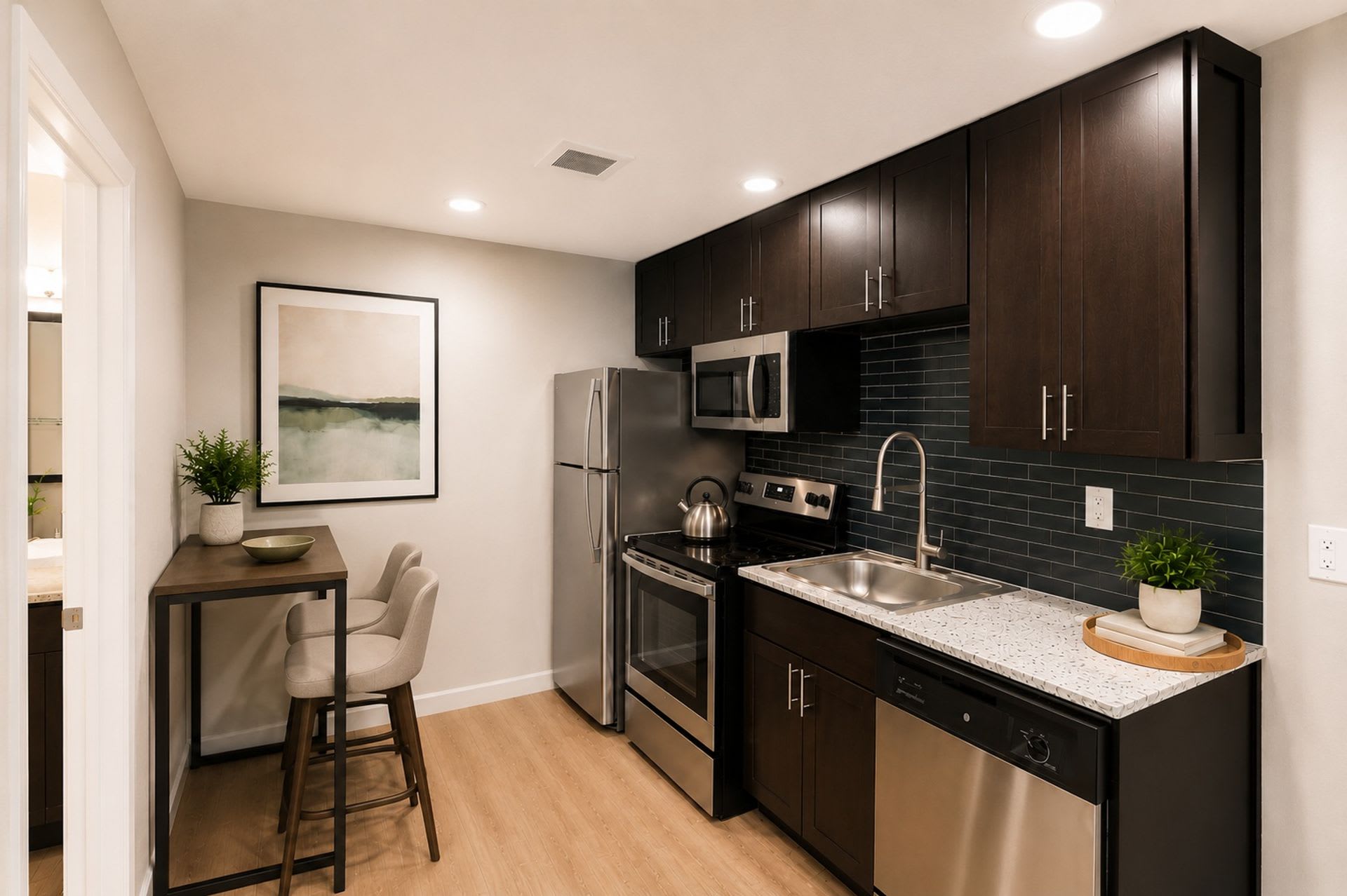 The Hedge Apartments – photo 4