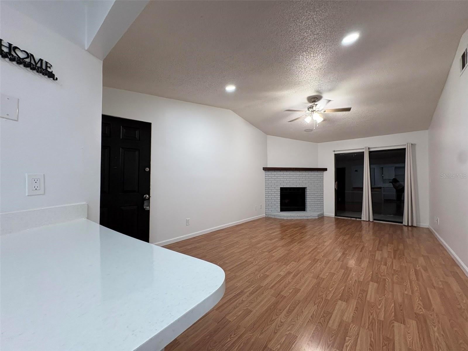 1724 FOXHALL Circle – photo 2