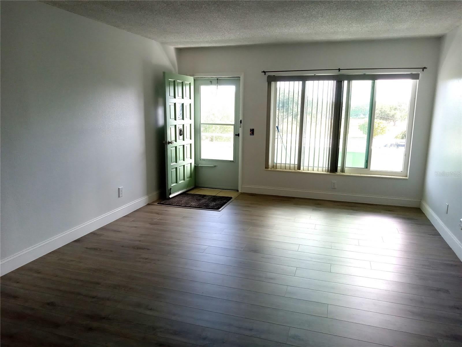 2359 FINLANDIA Lane – photo 4
