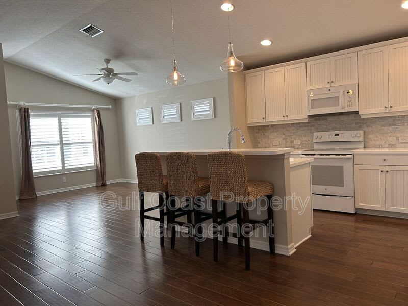 12721 Sagewood Drive – photo 2