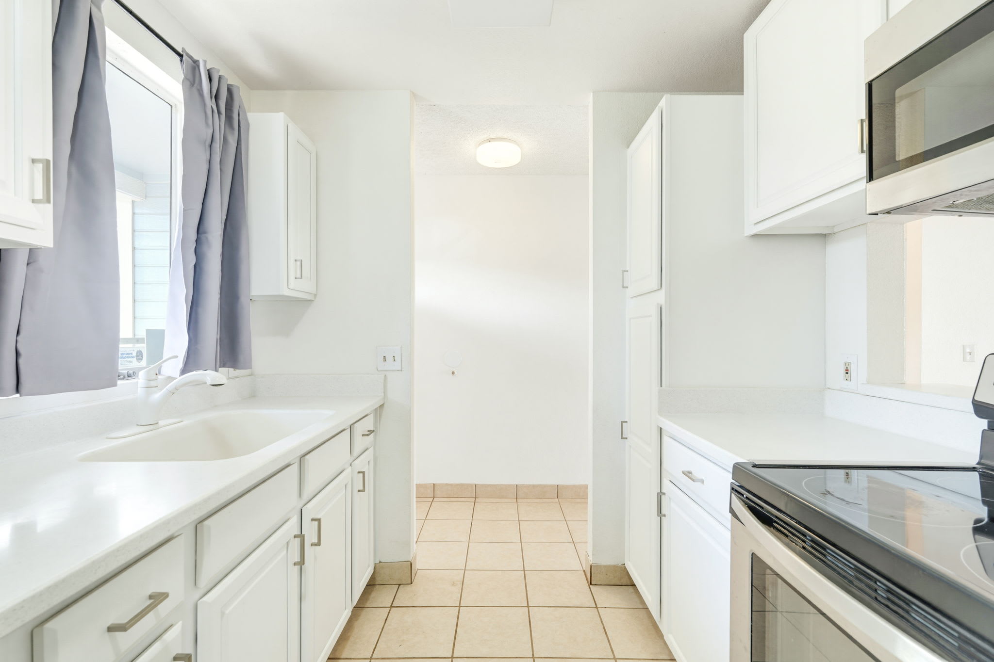94-207 Lumiaina Pl #H203 – photo 2