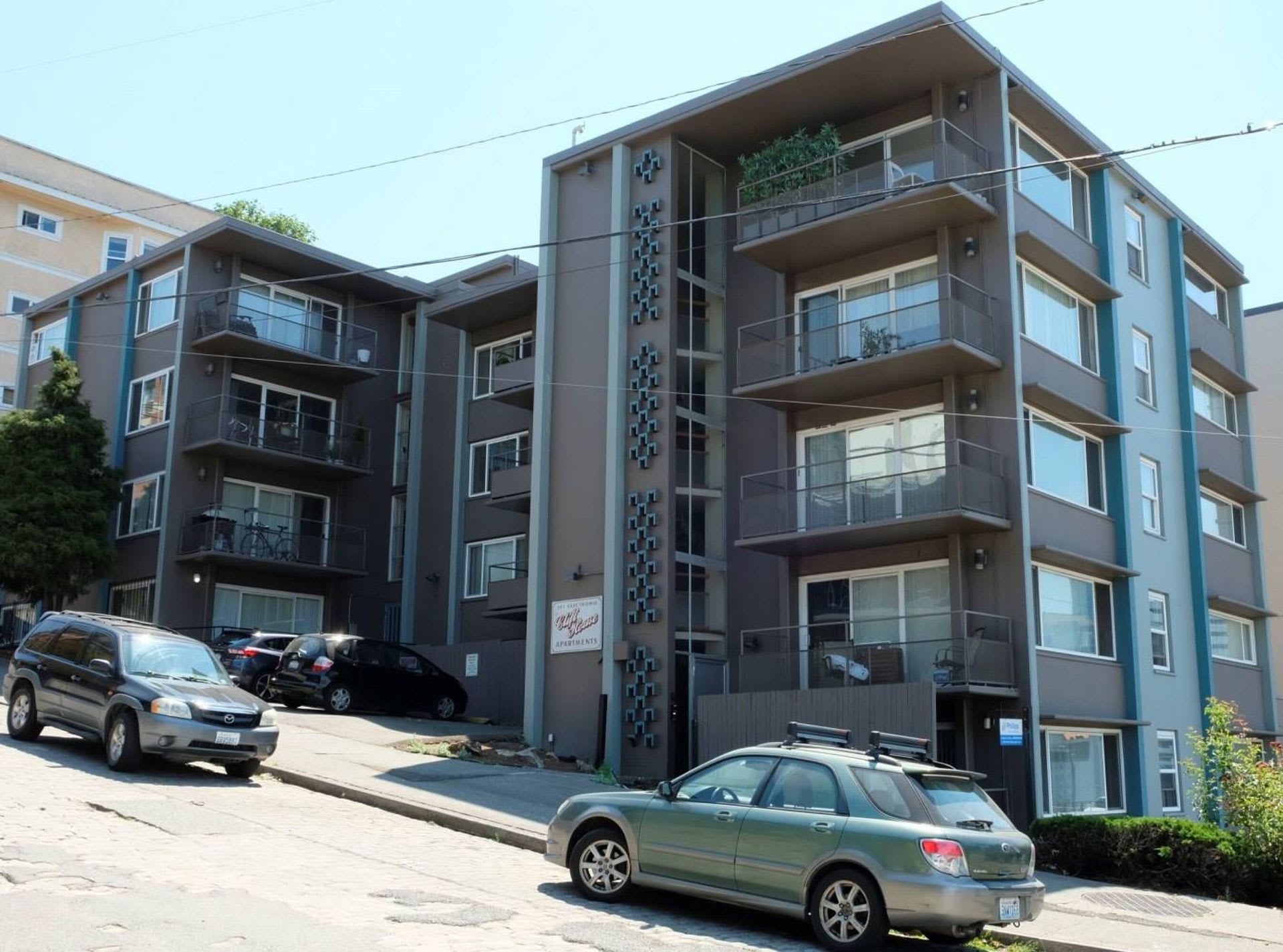 Clift House Apartments – photo 2