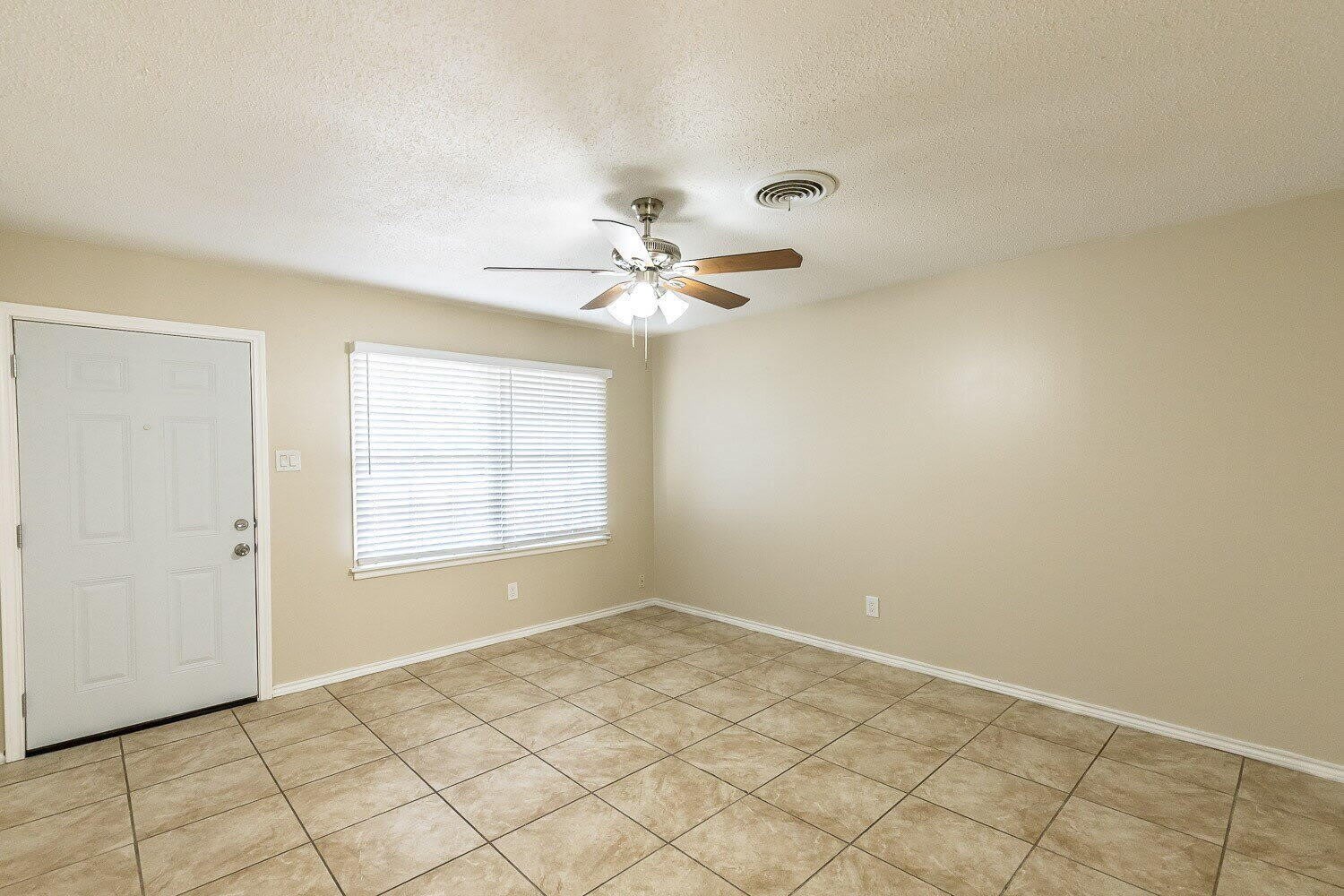 1916 71st Street – photo 2
