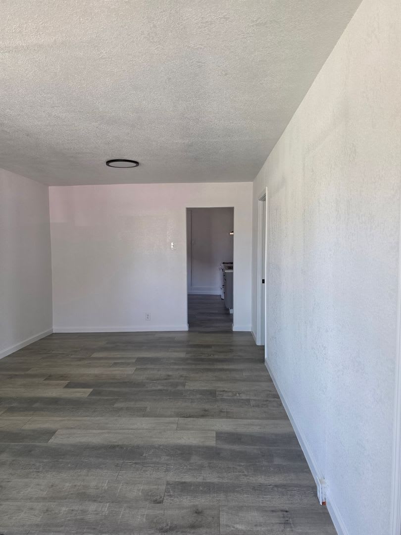 3 Bedroom 1 Bath Home – photo 4