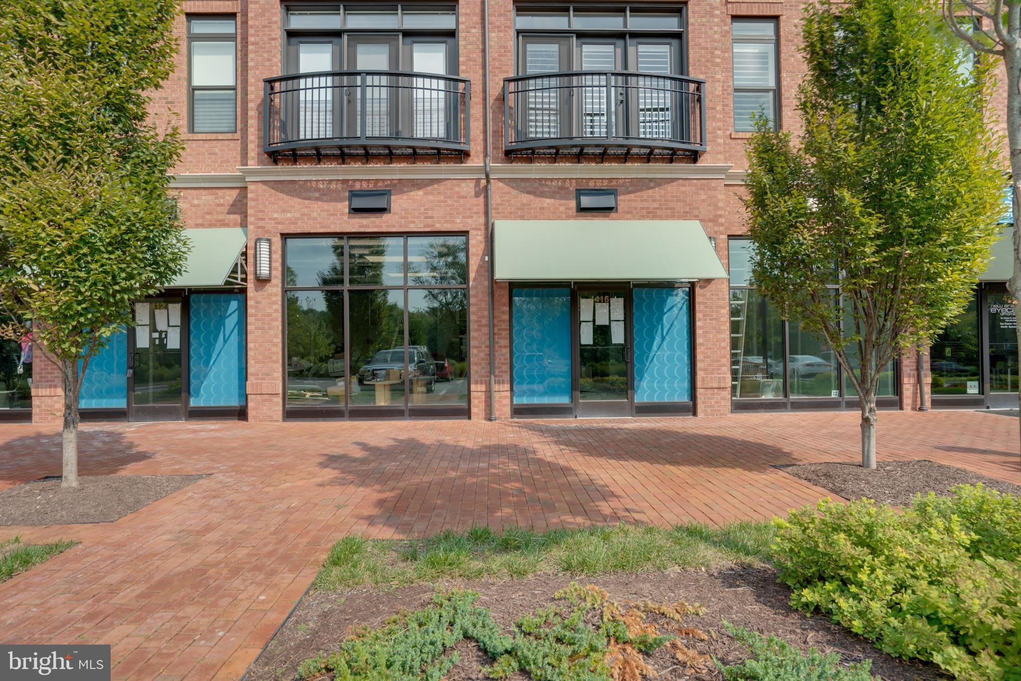 412 MADISON TRADE Plaza SE – photo 1