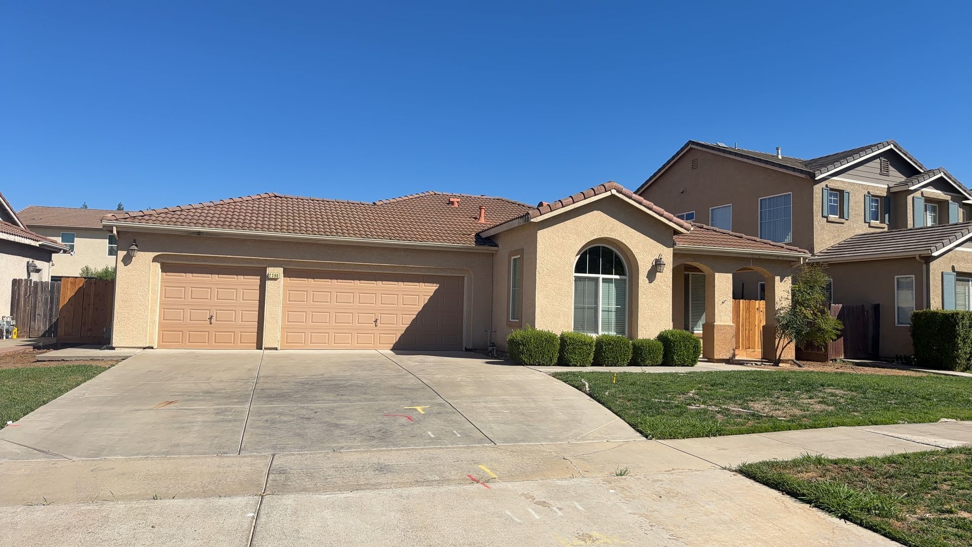 2390 River Rock Dr. Merced AVALABLE NOW! – photo 2