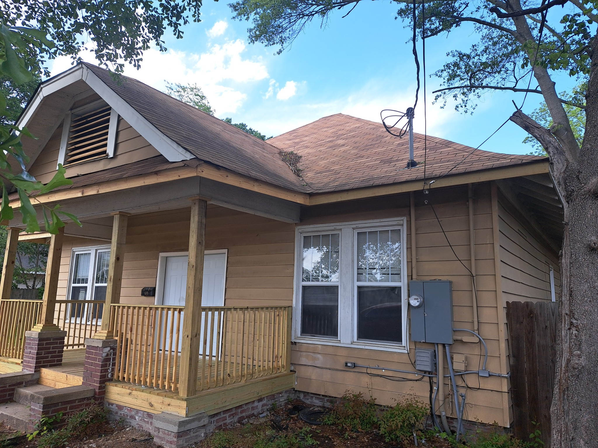 514 E Highland Ave – photo 1