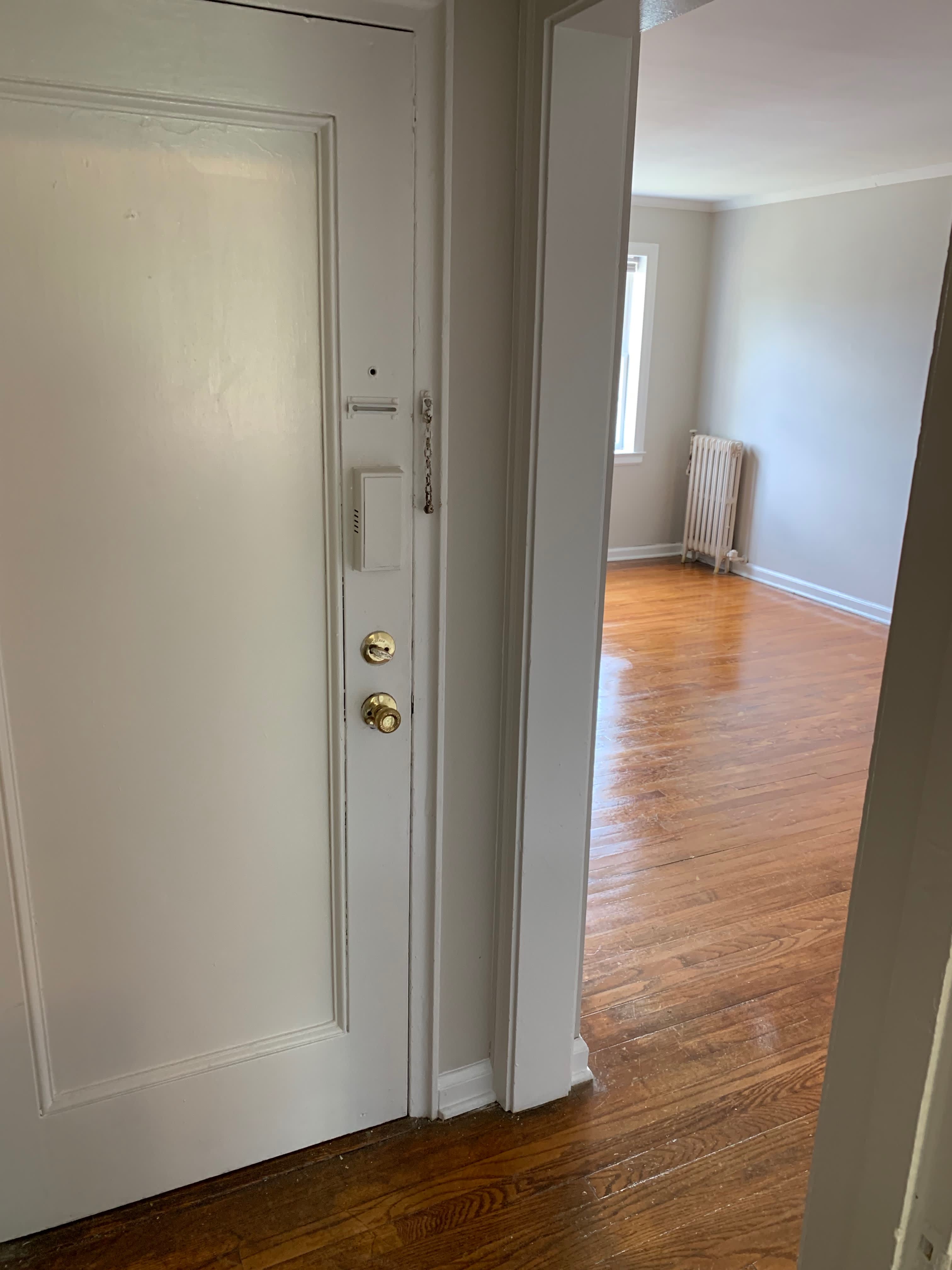 2844 Thornhill Rd – photo 2